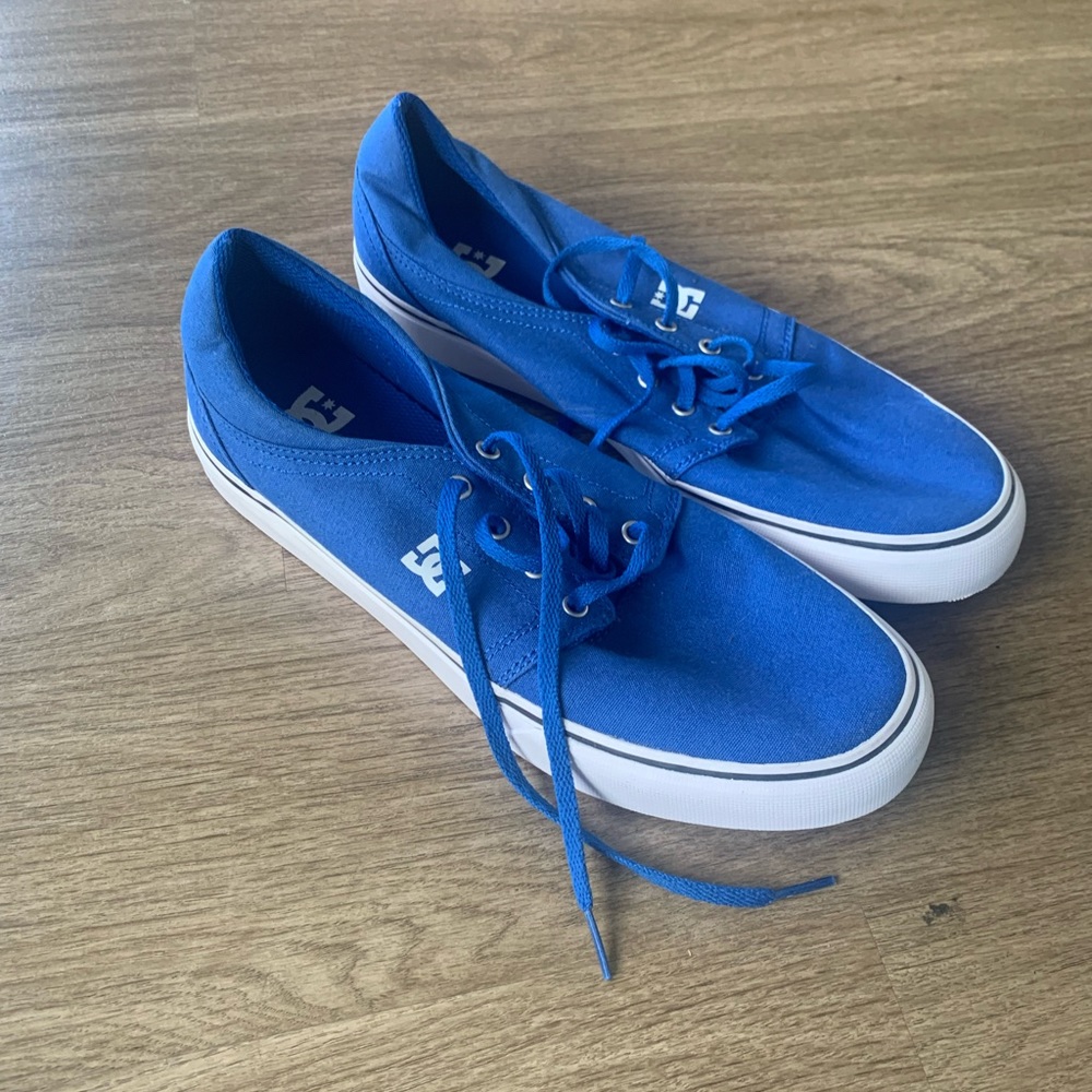 DC shoes